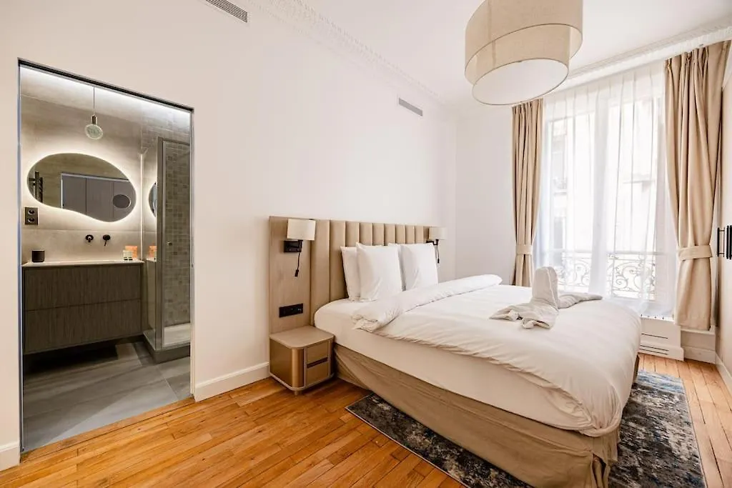 Amazing Apartment # Champs Elysees # Paris 8 # Ac 0*,  法国